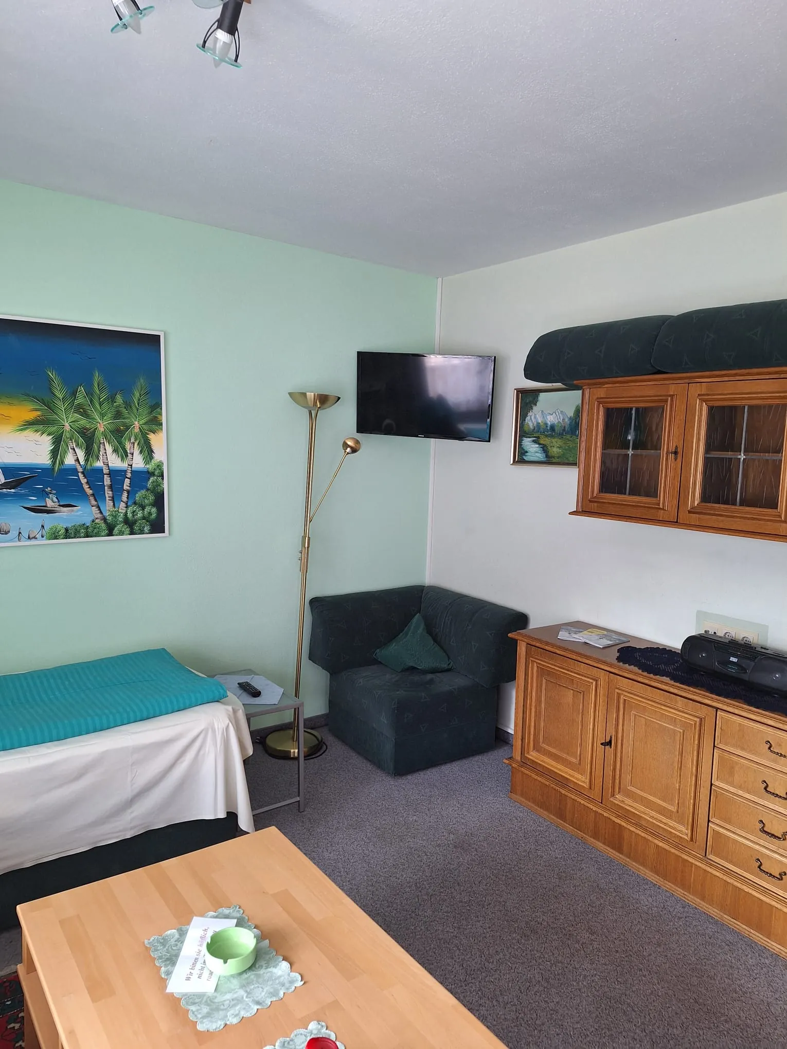 Wohnraum Appartement Bergblick